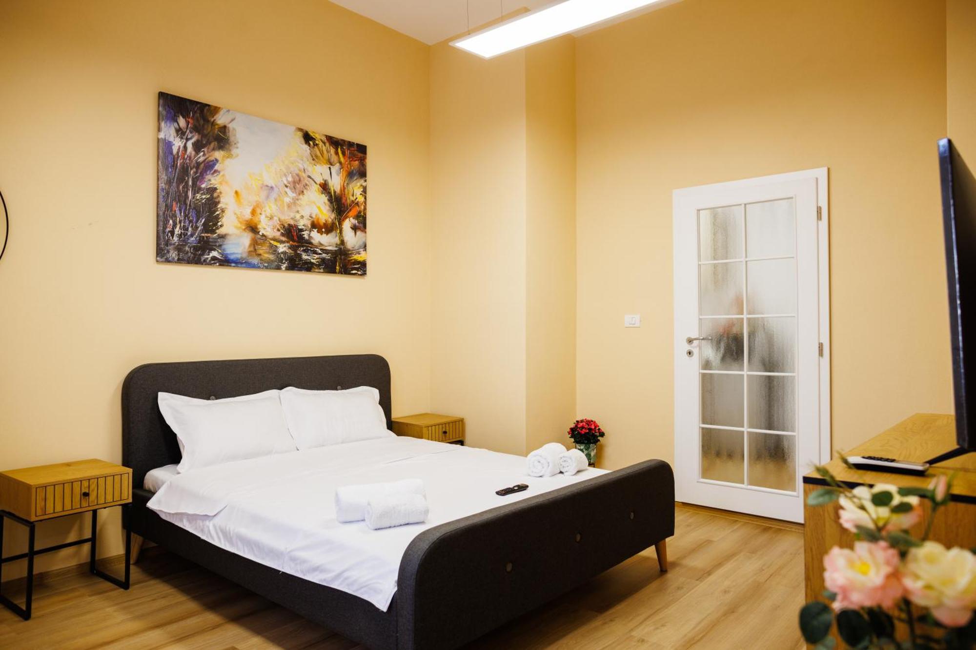 Studio In Old Town'S 1752 Hotel Timişoara Exteriör bild